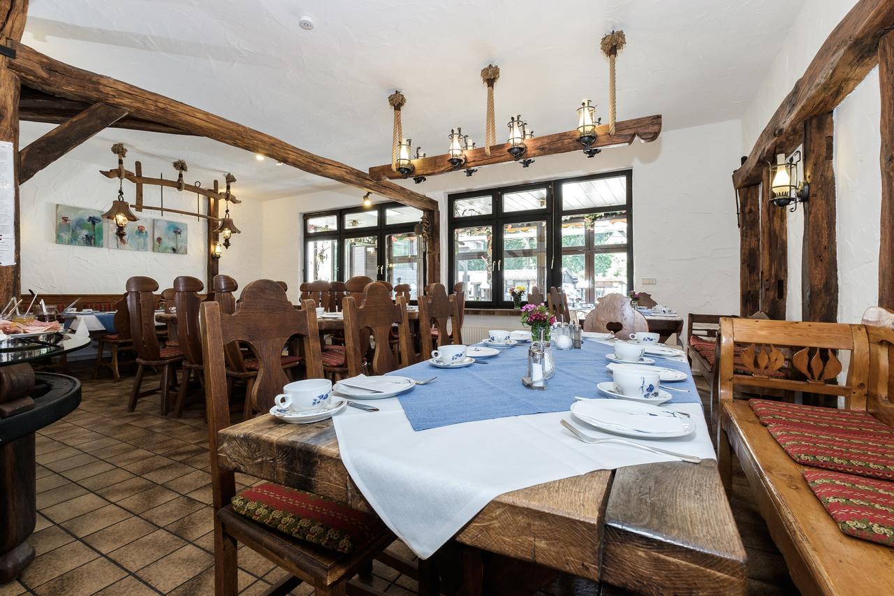 Hotel Garni Jacobs Бонн Экстерьер фото