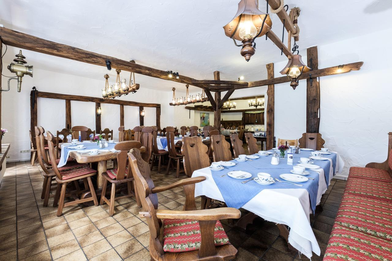 Hotel Garni Jacobs Бонн Экстерьер фото